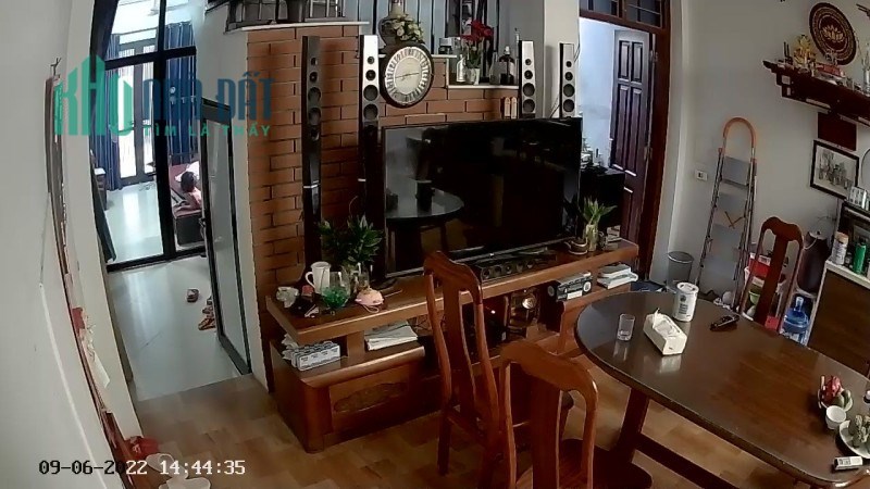 Bán nhà Cổ Nhuế, 70m2, 4T, mt4,5m, 3 thoáng, ô tô, 5.2 tỷ, Bắc Từ Liêm.