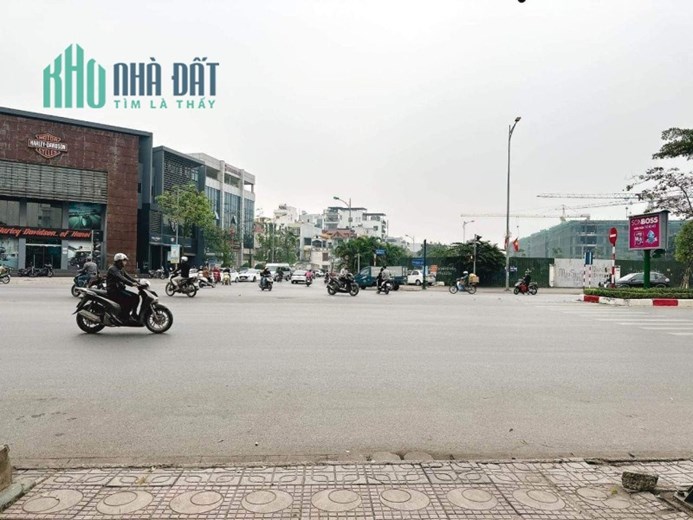 BÁN NHÀ MẶT PHỐ LỚN NGÔ GIA TỰ - VỊ TRÍ ĐẸP NHẤT PHỐ - VỈA HÈ ĐÁ BÓNG - 2 MẶT TIỀN TRƯỚC SAU - KINH