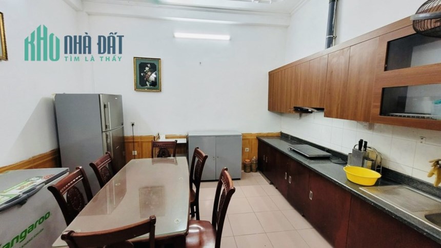 Cho Thuê Toàn Bộ Nhà Đội Cấn, Quận Ba Đình, 4 Phòng Ngủ