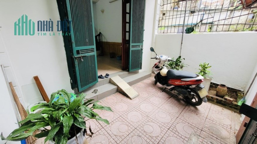 Cho Thuê Toàn Bộ Nhà Đội Cấn, Quận Ba Đình, 4 Phòng Ngủ