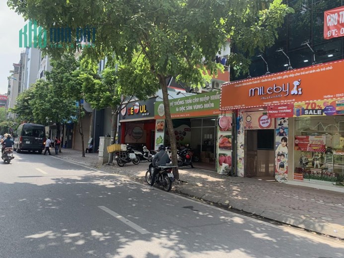 nhà mặt phố Hoàng Cầu,133m x 2 tầng, mặt tiền 6.5m, đắc địa, kinh doanh ngày đêm