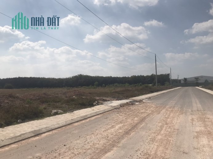 chuyển nhượng 28.000m2 đất trống ở KCN Minh Hưng- HQ, Bình Phước