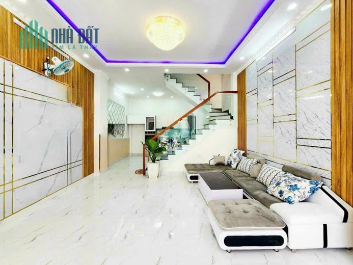 Bán nhà mặt tiền hẻm Gò Vấp, 72m2, 4 tầng , kinh doanh tốt.