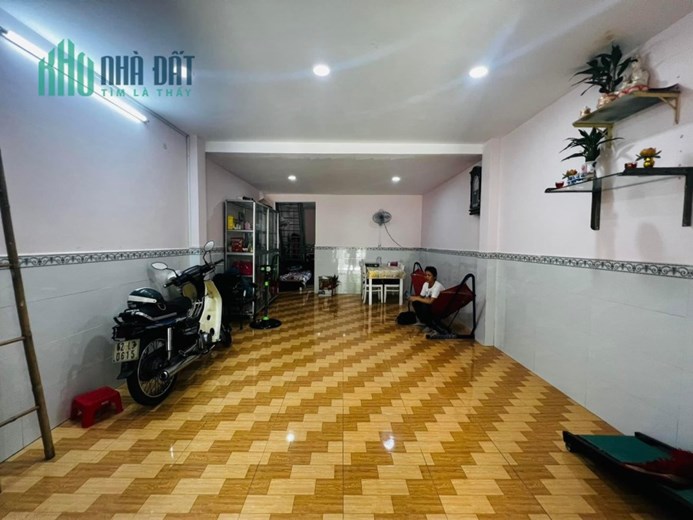 VIEW CỰC ĐẸP THOÁNG MÁT - Ô TÔ THÔNG KHẮP HƯỚNG - 4.3x15,NGỦ TRONG NHÀ - 3PN - 2T900