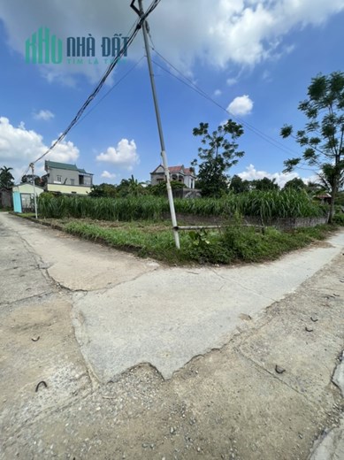 lô góc diện tích vừa xinh Xuân linh - Thuỷ Xuân tiên chương Mỹ chỉ vài triệu /m
- diện tích 129m lô