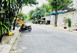 HÀNG NGỘP MẶT TIỀN KHU BÀN CỜ HỌ LÊ - 43M 4 TẦNG GIÁ 5.5 TỶ