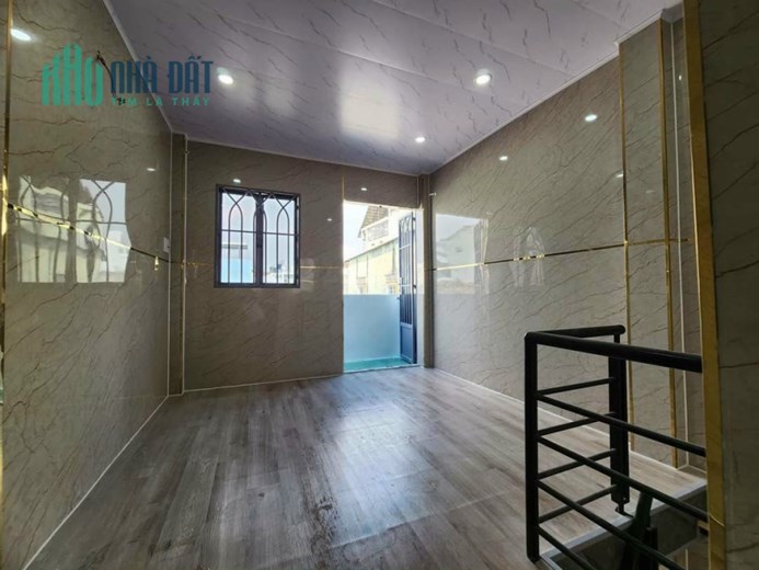 - NHÀ BÁN.Giá chào mới 2.45 tỷ.
Nhà bán đường Nguyễn Trung Trực. 18m2.phường 5 Bình Thạnh,
