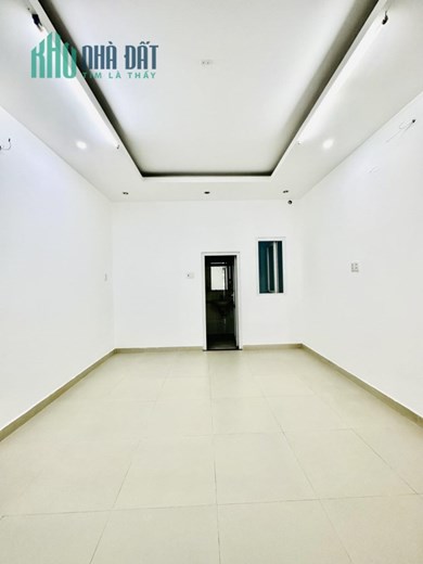 BÁN NHÀ HXT CHẾ LAN VIÊN, TÂN PHÚ - 3 TẦNG BTCT - 70M (4x17.5) - GẦN MẶT TIỀN - CHỈ NHỈNH 4 TỶ
