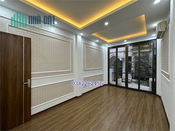 BÁN NHÀ TRUNG TÂM ĐỐNG ĐA - PHỐ TÂY SƠN - Ôtô S:60m x MT 6m - CHỈ hơn 9 tỷ.