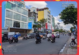 BT. 100 triệu/m2. Nhà MẶT TIỀN Kinh Doanh đường Nơ Trang Long. 321m2, sổ vuông. Giá tốt.