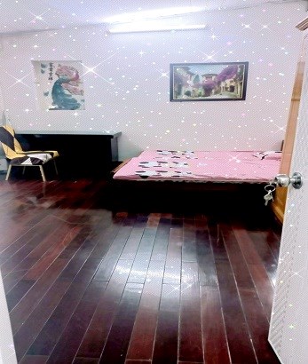 Cho thuê nhà riêng hoặc phòng studio tại phố Hàng Cân, Hoàn Kiếm, Hà Nội