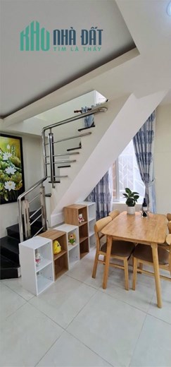 Chính chủ 149,9m2 - Hiệp Thành Quận 12 - Xe hơi vào nhà-chỉ 44tr/m2
6 tỷ 200 triệu
Đường Nguyễn