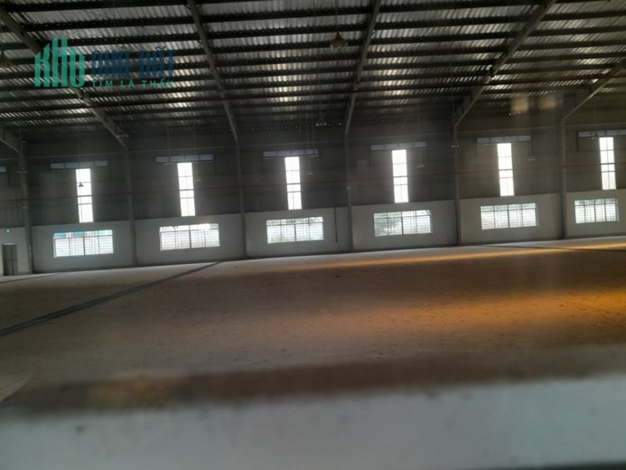 Bán hoặc cho thuê xưởng 13.629 m2 trong khu công nghiệp Đồng Văn, Kim Bảng, Hà Nam