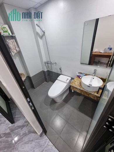 Bán nhà Minh Khai, HBT, oto đỗ cửa, 6 tầng thang máy, kinh doanh, mới đẹp.