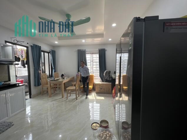 Chính chủ cho thuê chung cư mini 2 ngủ tại đường Mỹ Đình, Nam Từ Liêm, Hà Nội.