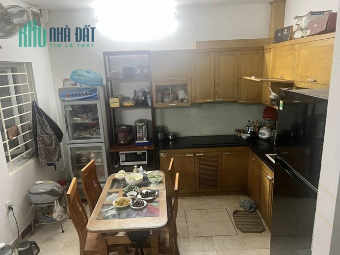 Bán nhà Kim Ngưu, HBT 54m, 4 tầng, trung tâm, ngõ thông, tự xây, nhà đẹp giá tốt