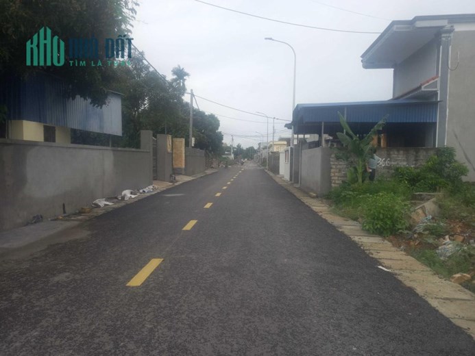 Chính Chủ Cần Bán Đất Mặt Tiền Đường Át Phan – Vị Trí Đẹp.