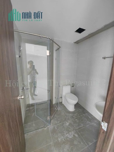 BÁN GĂP CĂN HỘ THÔNG TẦNG THE PEGASUITE 2, TẦNG 6, 996 TẠ QUANG BỬU, P6 , Q8