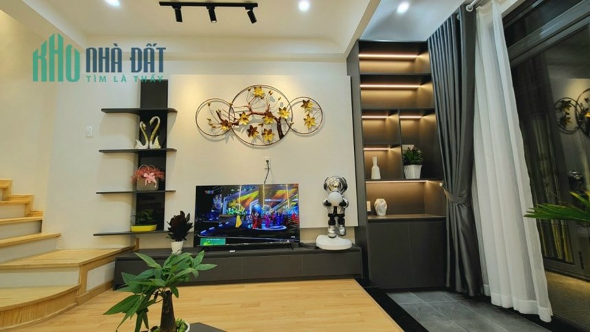Nhà Phố Nguyễn Thị Nghĩa P2 Đà Lạt Giá Chỉ 4 Tỷ 5