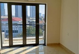 Bán gấp mặt phố Nguyên Hồng 7 tầng thang máy chạy vèo veo, 1 mặt phố 1 mặt ngõ ô tô tránh cực phẩm