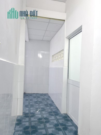 Cho thuê NNC hẻm rộng đường Tạ Quang Bửu P2Q8. Giá 13 triệu