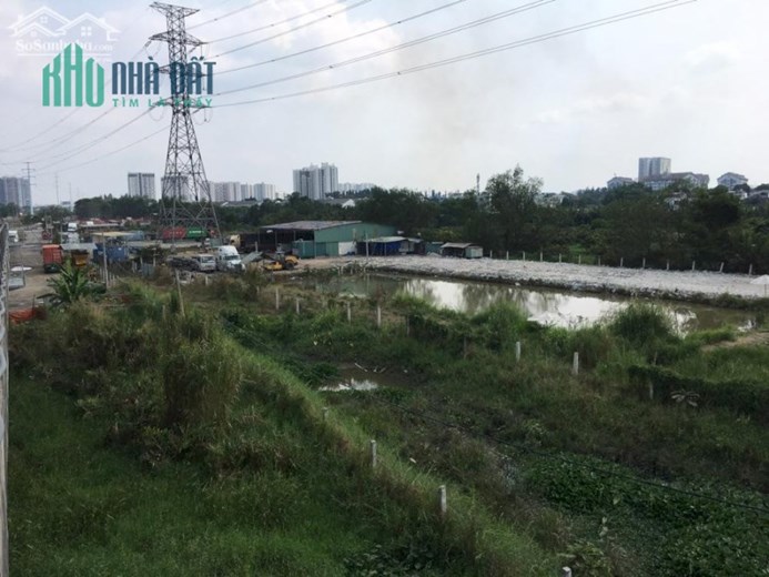 Tôi chính chủ cần bán gấp đất mặt tiền đường Võ Chí Công, bán lỗ giá 1̀̀50 tỷ.