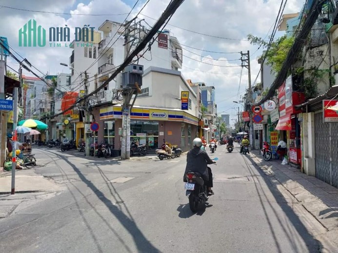 CHỦ HẠ 1TỶ - GIÁ MỚI CHỈ CÒN 11 tỷ
, NHÀ BÁN  MẶT TIỀN  9M , ĐƯỜNG NGUYỄN TRỌNG TUYỂN, PHÚ NHUẬN -