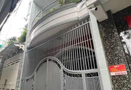 Nhà Nguyễn Thị Tần Phường 2 Quận 8 - Giá 8 triệu