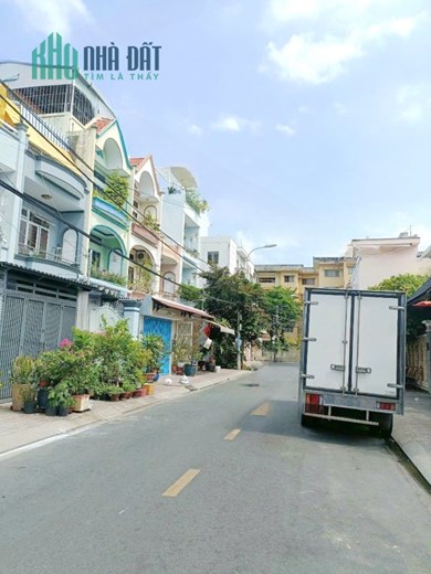 Bán lô đất Mặt tiền đường NB 12m Bùi Minh Trực P6Q8 giá 6tỷ9