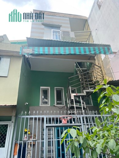 Nhà 2 tầng sát chợ Rạch Ông đường Nguyễn Thị Tần P2Q8