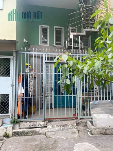 Nhà 2 tầng sát chợ Rạch Ông đường Nguyễn Thị Tần P2Q8