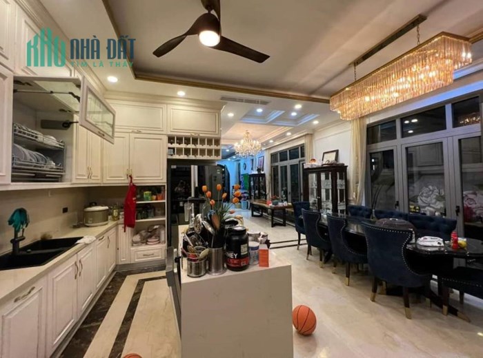 Lô Góc mặt phố Quang Trung sầm uất gần phố Lê Trọng Tấn 80m2 chỉ 16.8 tỷ. LH 0989.62.6116