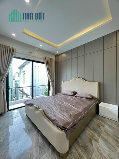 Gia đình cần Bán nhà 3 tầng đường Vũ Quỳnh - Thanh khê - FULL nội thất