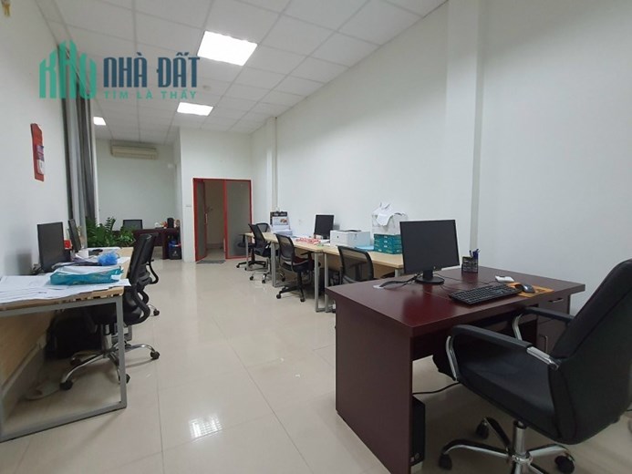 Bán nhà Chùa Láng 46m2 4 tầng, ngõ nông thoáng, gần oto, nhỉnh 4 tỷ.