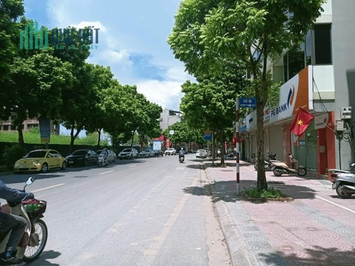 BÁN ĐẤT TRUNG TÂM THẠCH BÀN ( LONG BIÊN) 296 M2_ĐẦU TƯ CHIA LÔ_ XÂY BIỆT THỰ_ VĂN PHÒNG_ KHÁCH SẠN_