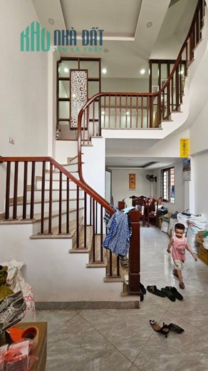 CC BÁN NHÀ LƯƠNG KHÁNH THIỆN, NGUYỄN ĐỨC CẢNH 42M 5T chỉ hơn 4 Tỷ