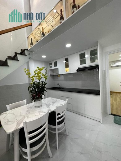 Ngộp Lạc Long Quân - Tân Bình - 44m2 - 2 tầng Đẹp