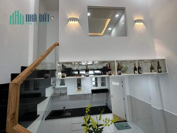 Ngộp Lạc Long Quân - Tân Bình - 44m2 - 2 tầng Đẹp