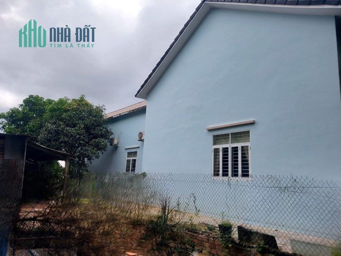 CHÍNH CHỦ BÁN NHÀ 600M2 Tặng FULL Nội Thất - Sổ Hồng Riêng Tại TT P1, Tây Ninh