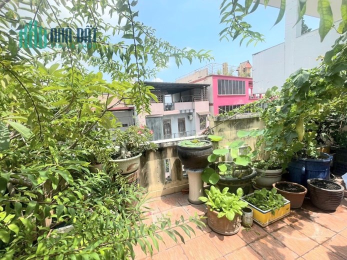 Q7 NHÀ MẶT TIỀN KINH DOANH ĐƯỜNG HẺM 8M , KHU TRUNG TÂM HUỲNH TẤN PHÁT, NGANG 7M KHU VỰC ĐẮT ĐỊA