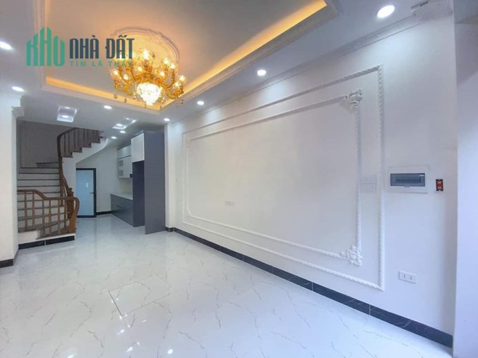 Bán nhà mới Hà Cầu, Hà Đông, ô tô đỗ gần, thoáng sáng 30m, 5 tầng chỉ hơn 3 tỷ