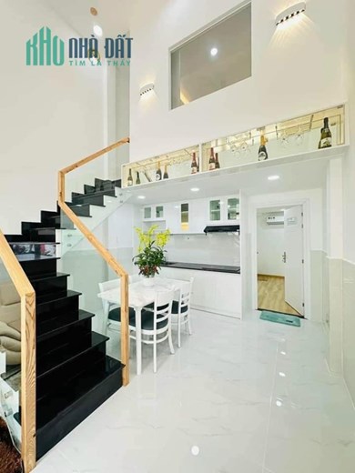 Bán nhà HẺM 4.2M Đường Lạc Long Quân, Quận Tân Bình, 42m2(3.9x11), 2 Tầng MỚI ĐẸP