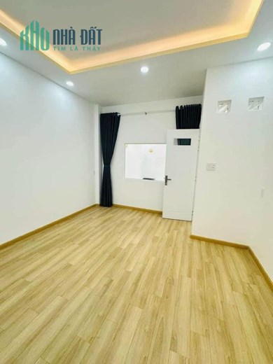 Bán nhà HẺM 4.2M Đường Lạc Long Quân, Quận Tân Bình, 42m2(3.9x11), 2 Tầng MỚI ĐẸP