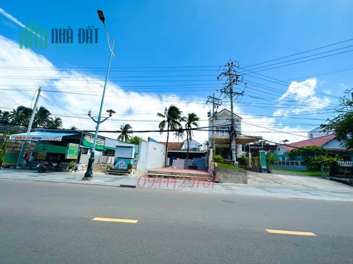 Bán 550m2 đất hướng biển MặtTiền Đường Nguyễn Đình Chiểu, Hàm Tiến - Giá Tốt