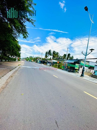 Bán 550m2 đất hướng biển MặtTiền Đường Nguyễn Đình Chiểu, Hàm Tiến - Giá Tốt