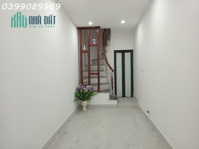 BÁN GẤP 4 TẦNG - SỔ RIÊNG- VUÔNG ĐẸP - CÁCH Ô TÔ TRÁNH 5 MÉT - SIÊU XINH – 18m2 x 4 TẦNG – 2.48 TỶ