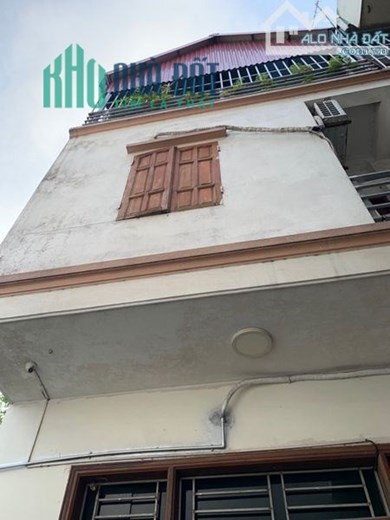 Cần bán nhà mặt phố Lê Hồng Phong, Ba Đình 50m2, 5 tầng, 12 tỷ.