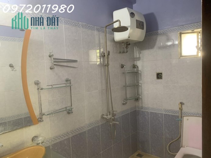 Chính chủ Cho thuê  phòng số 12 ngõ 143 đường Nguyễn Ngọc Vũ  Trung Hòa ,Cầu Giấy HN