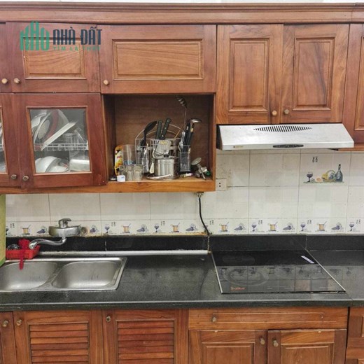 Cho thuê nhà VP, HGĐ Lạc Long Quân 50m2, 4T, 5N, đủ đồ, 14.5 tr Cầu Giấy.