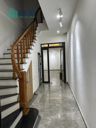 Bán nhà mặt ngõ Chợ Khâm Thiên 52m2, 5 tầng giá 7.3 tỷ
